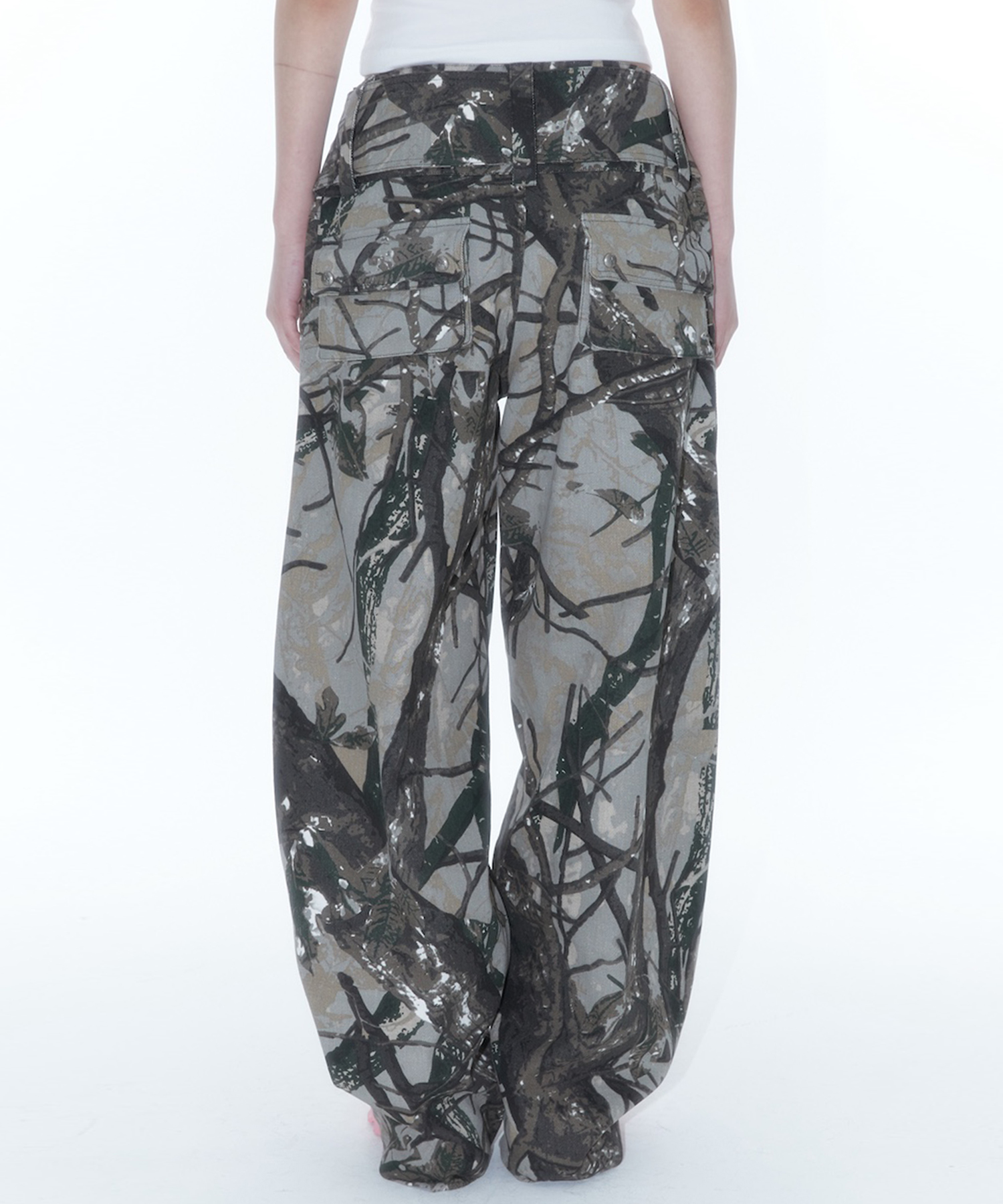【Kashiko】Belt Rivet Oval Pants (3Colors)★送料・関税込★ KASHIKO Belt Rivet Oval Pants