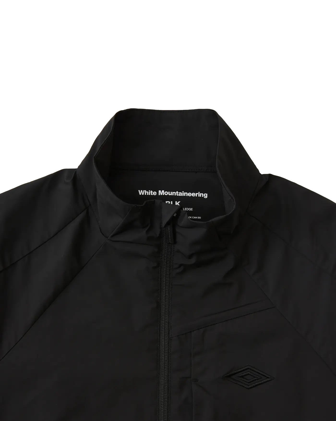 White Mountaineering UMBRO ナイロンジャケット BLK White MountaineeringとUMBROがコラボレーション
