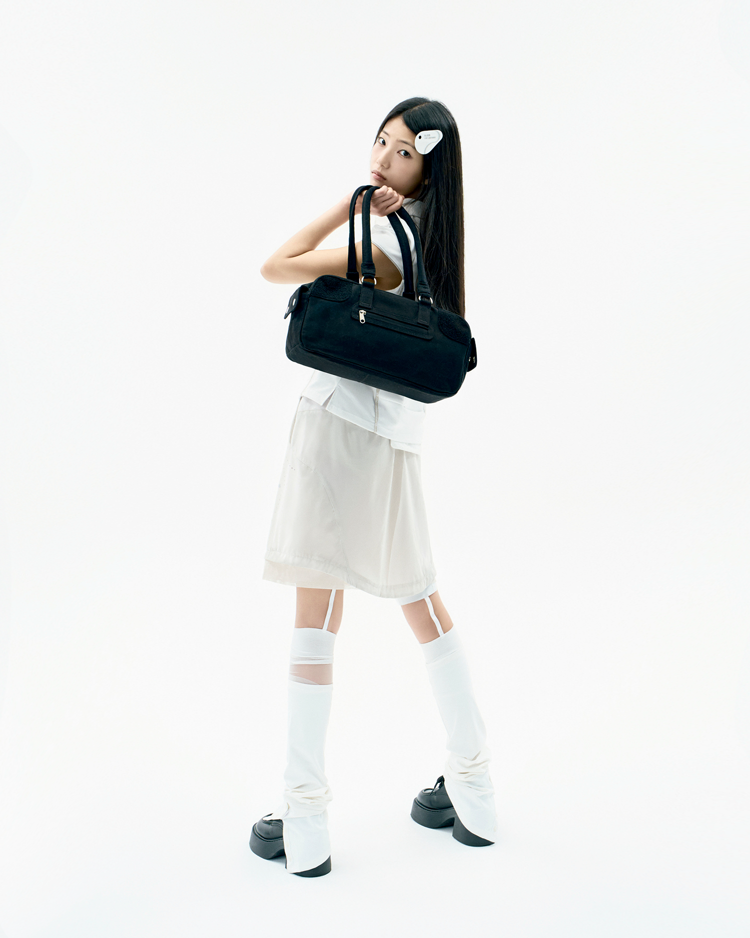 【OJOS】25ss Detachable Keyring Baguette Bag OJOS Detachable Keyring Baguette Bag