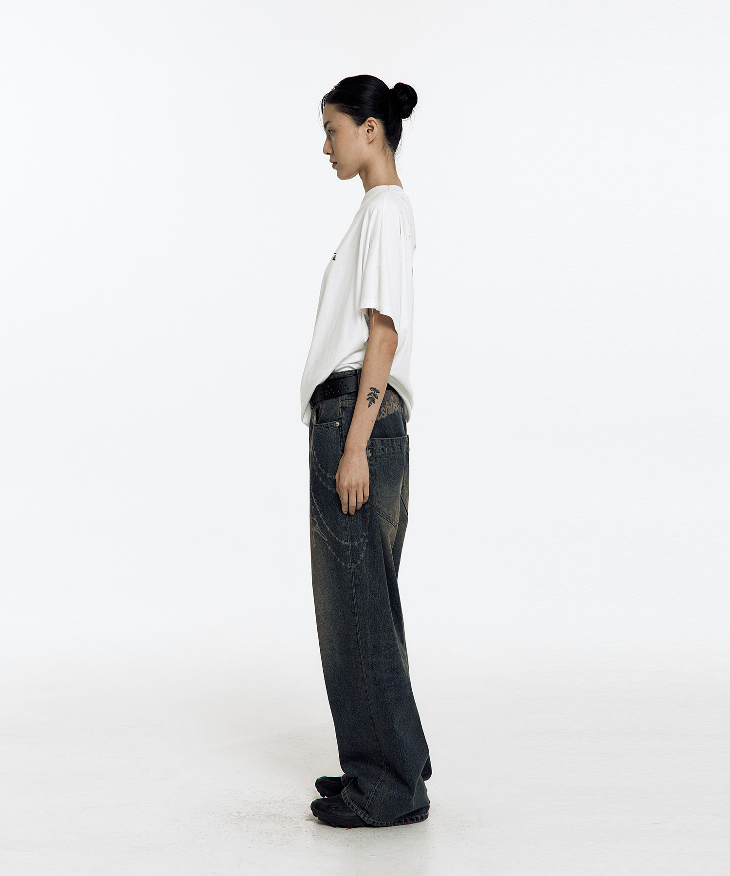 【KASHIKO】Zen One Shoulder Top MUSINSA公式 | KASHIKO Zen One Shoulder Top White