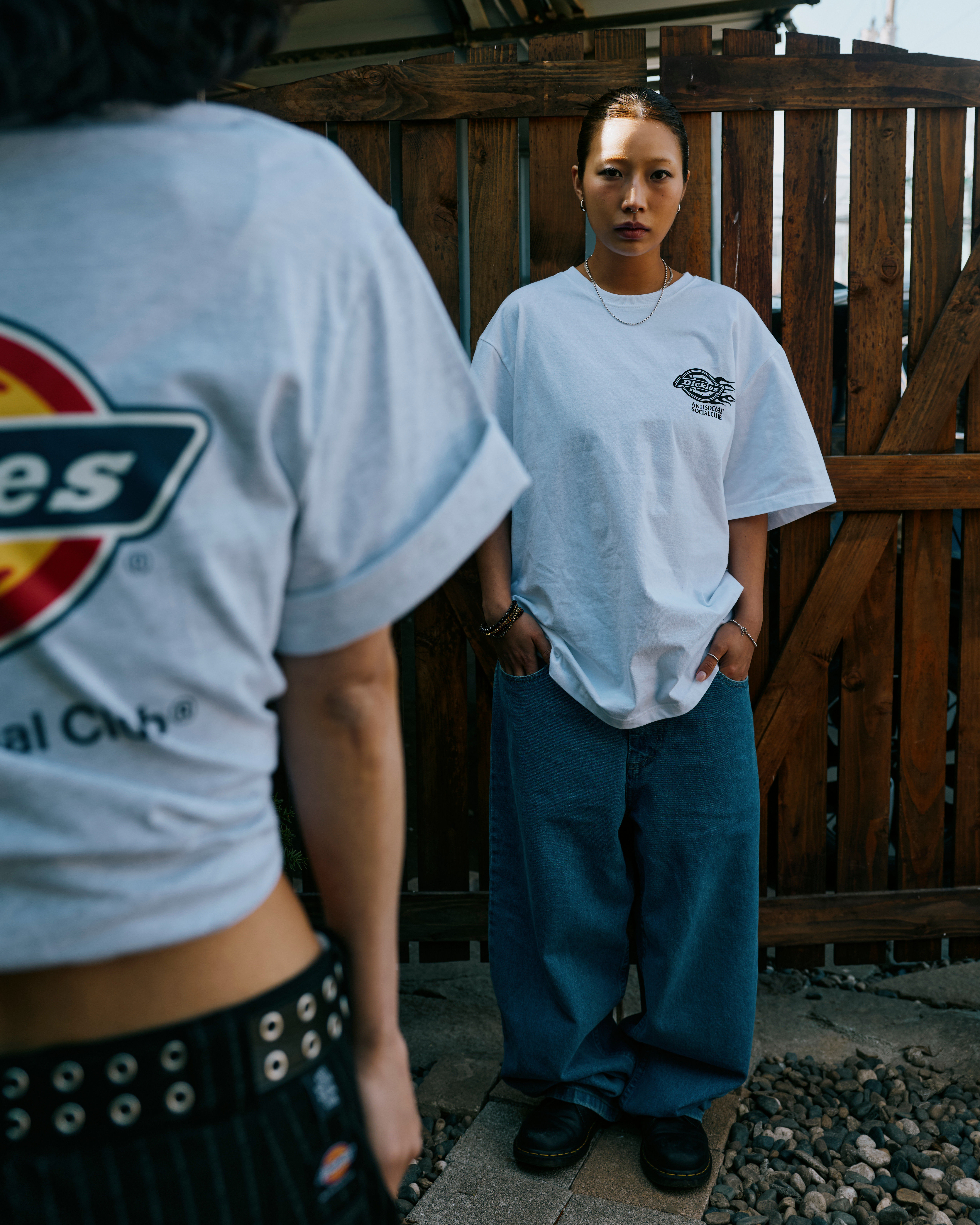 안티 소셜 소셜 클럽 X 디키즈 플레임 티셔츠 화이트 ASSCDKSS02WH 
