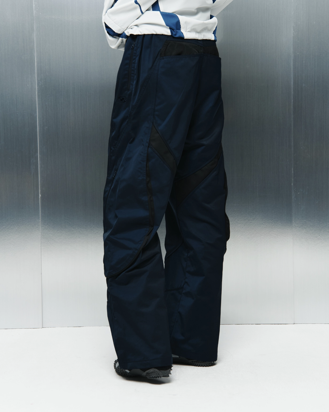SAN SAN GEAR - 【24AW】カバーリング ポケット パンツ V2
